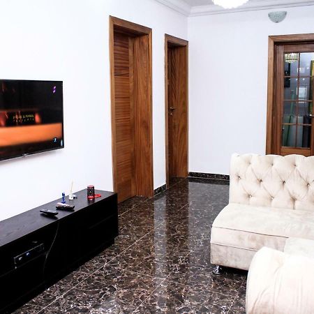 24/7 Luxury Apartment 라고스 외부 사진